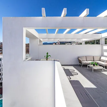 Апартаменты Eg54a - Luxury Penthouse With Private Sun Terrace Эстепона