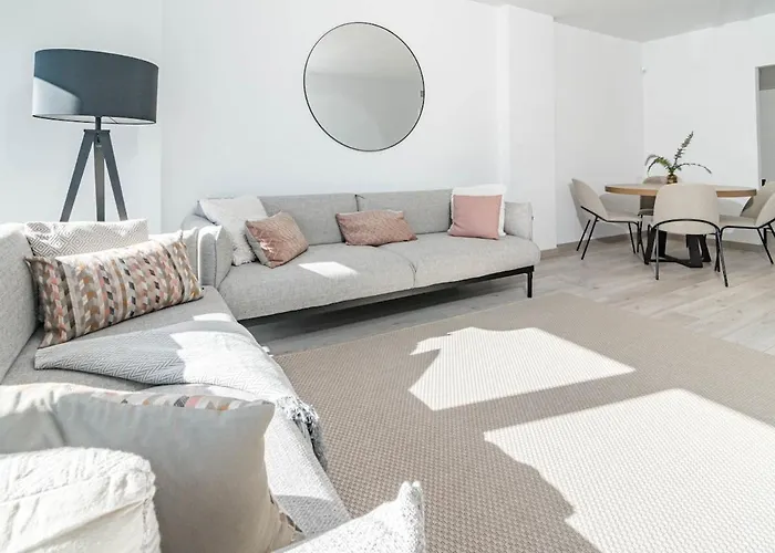 Eg5.4a - Luxury Penthouse With Private Sun Terrace * 埃斯特波纳