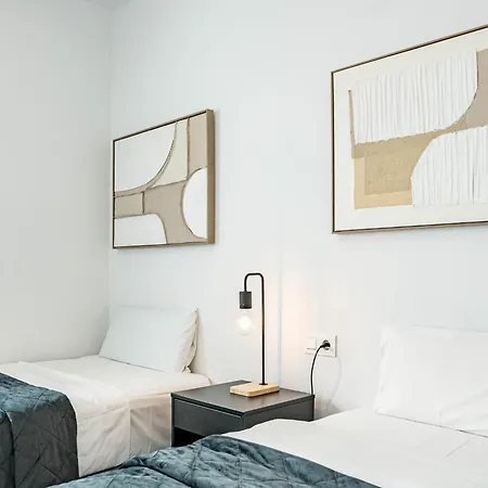 Eg54a - Luxury Penthouse With Private Sun Terrace *