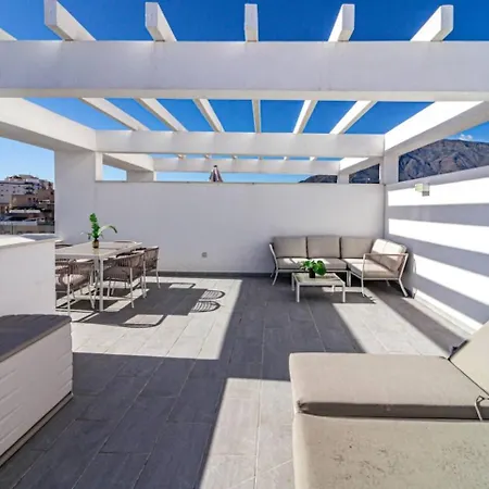 Eg5.4a - Luxury Penthouse With Private Sun Terrace Appartamento Estepona