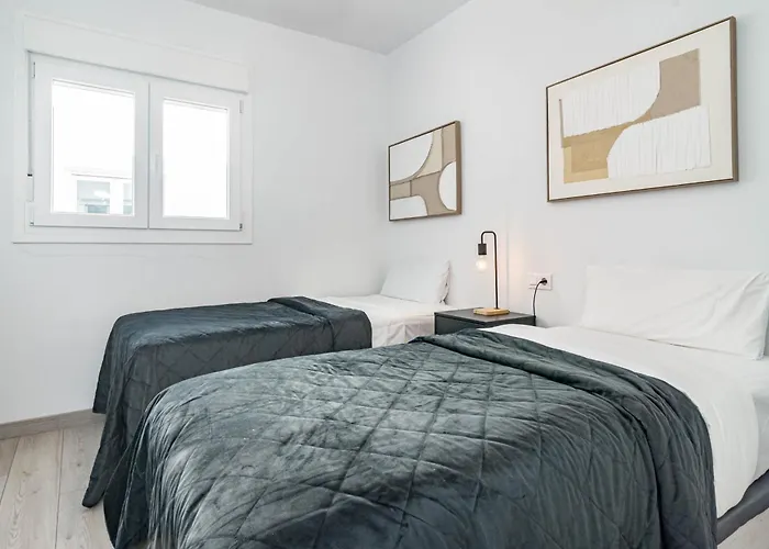 Eg5.4a - Luxury Penthouse With Private Sun Terrace * Estepona