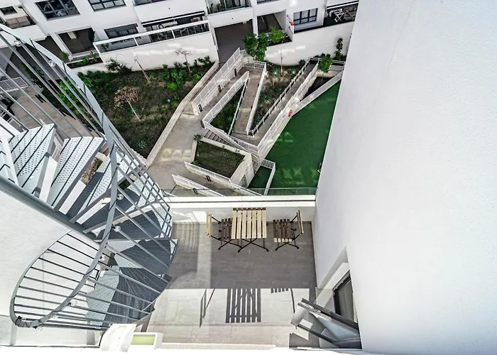 Апартаменти Eg5.4a - Luxury Penthouse With Private Sun Terrace Естепона